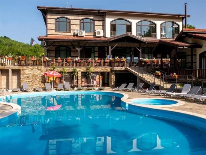 Hotel Тодорини Кукли Spanchevtsi Exterior foto